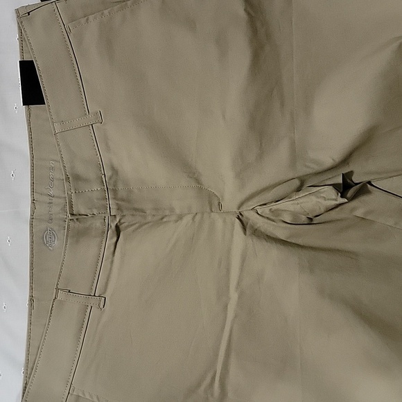 Women's Dickies Boot Cut Slim Fit Twill Pants, Khaki, Size 14R, NWT - Picture 3 of 12